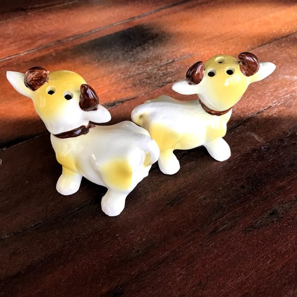 Vintage Ceramic Cow Creamer & Salt n Pepper shaker - Picture 6 of 6